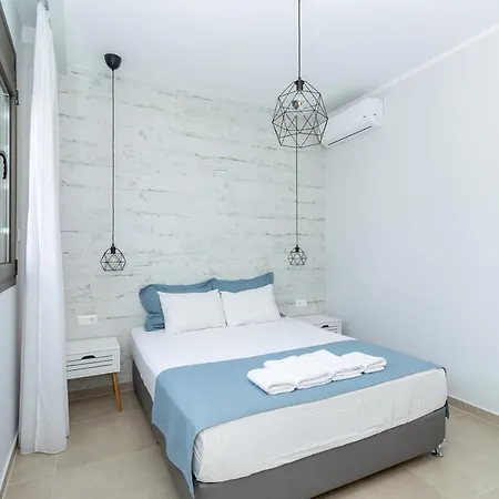 Friday Mood By Diomedes Group * Pefkochori
