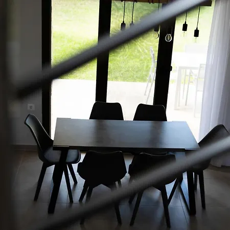 וילה Friday Mood By Diomedes Group