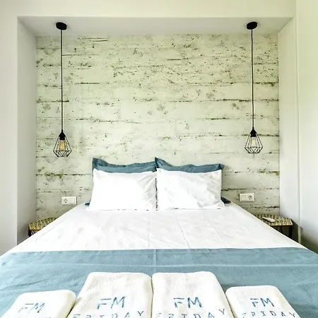 Friday Mood By Diomedes Group