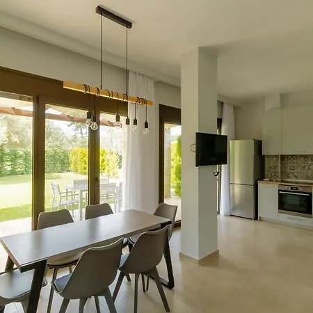 Villa Friday Mood By Diomedes Group Pefkochori