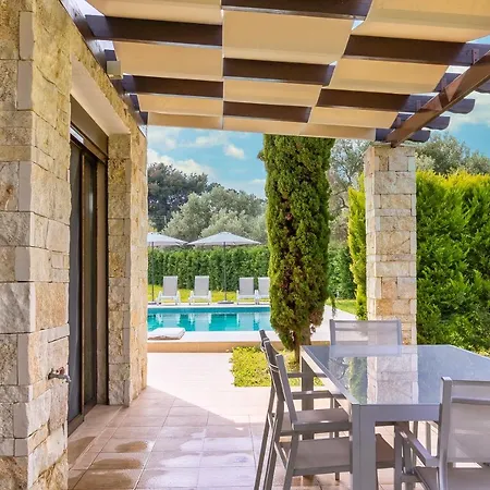 Friday Mood By Diomedes Group *