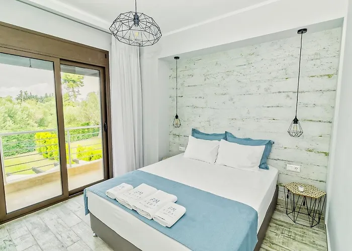 Friday Mood By Diomedes Group *