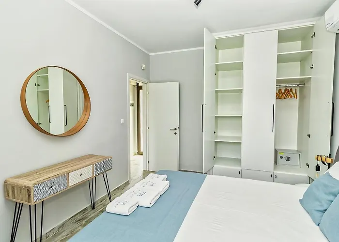 Friday Mood By Diomedes Group Villa Pefkochori