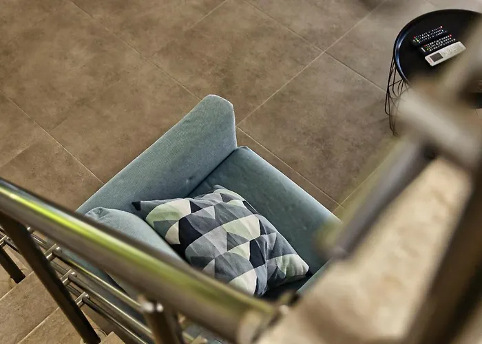 Villa Friday Mood By Diomedes Group