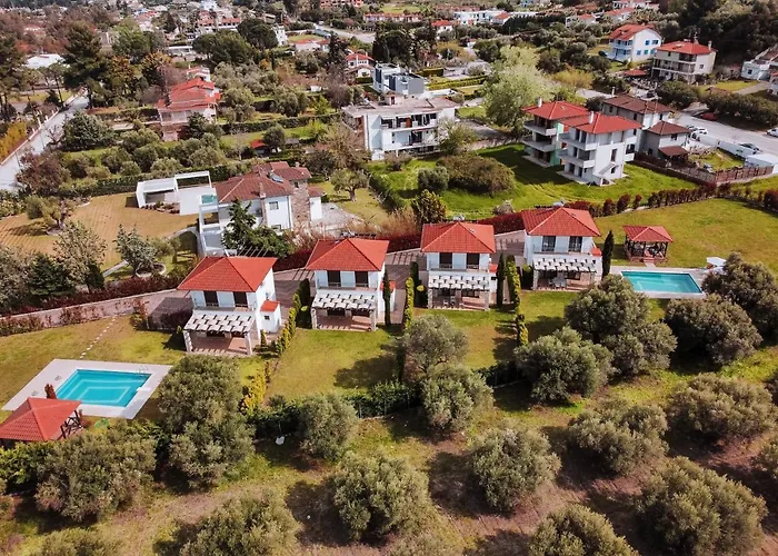 Villa Friday Mood By Diomedes Group *