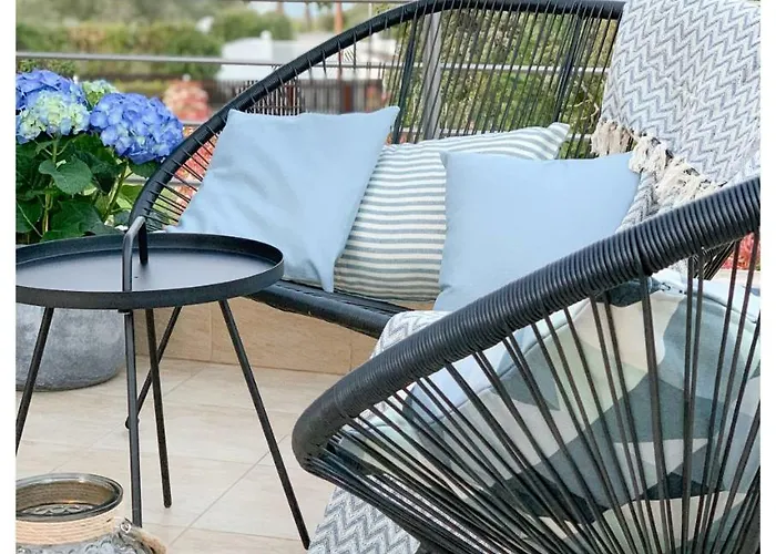 Friday Mood By Diomedes Group *